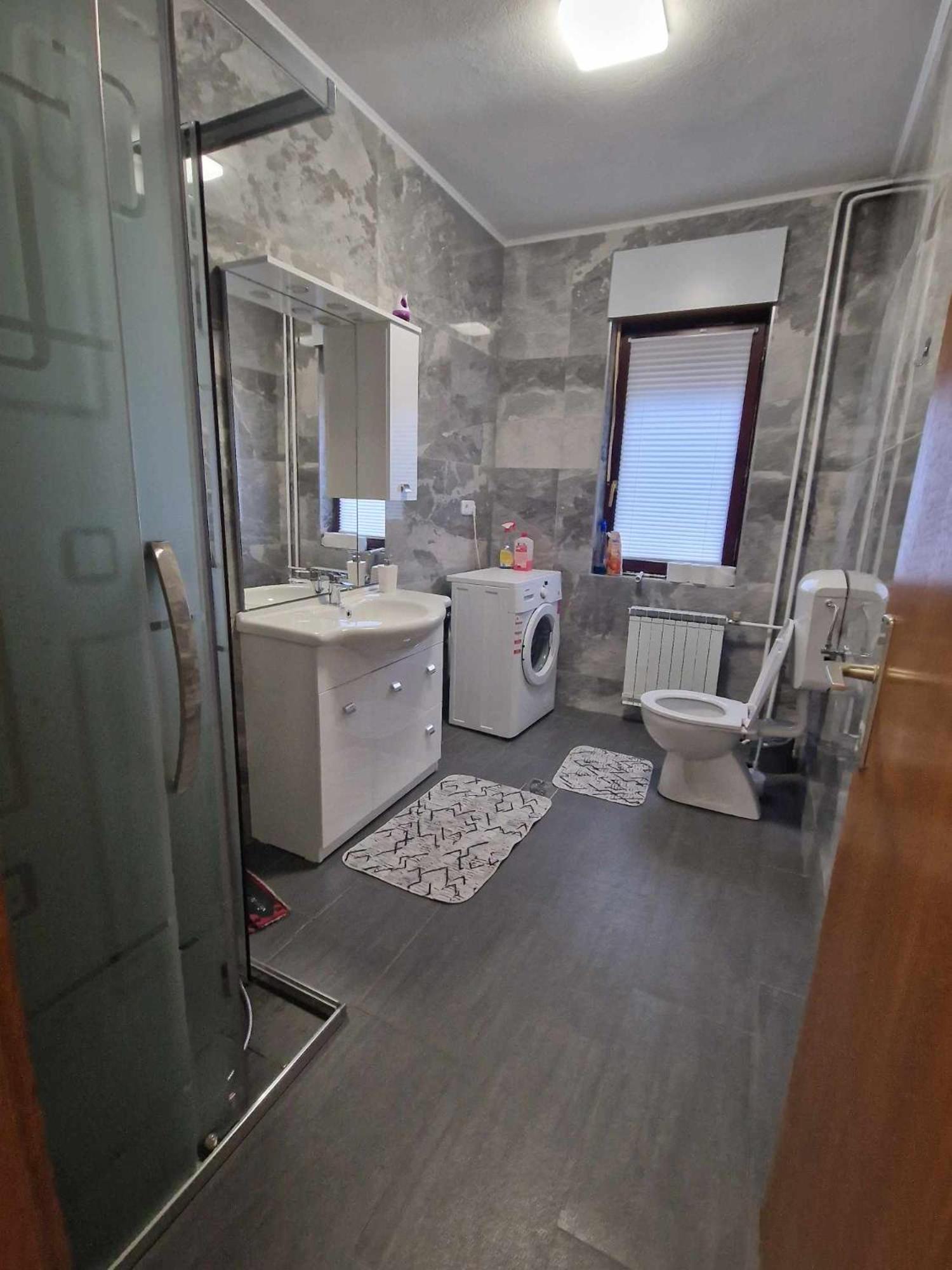 Apartma-Sobe Lejla Vipava Extérieur photo