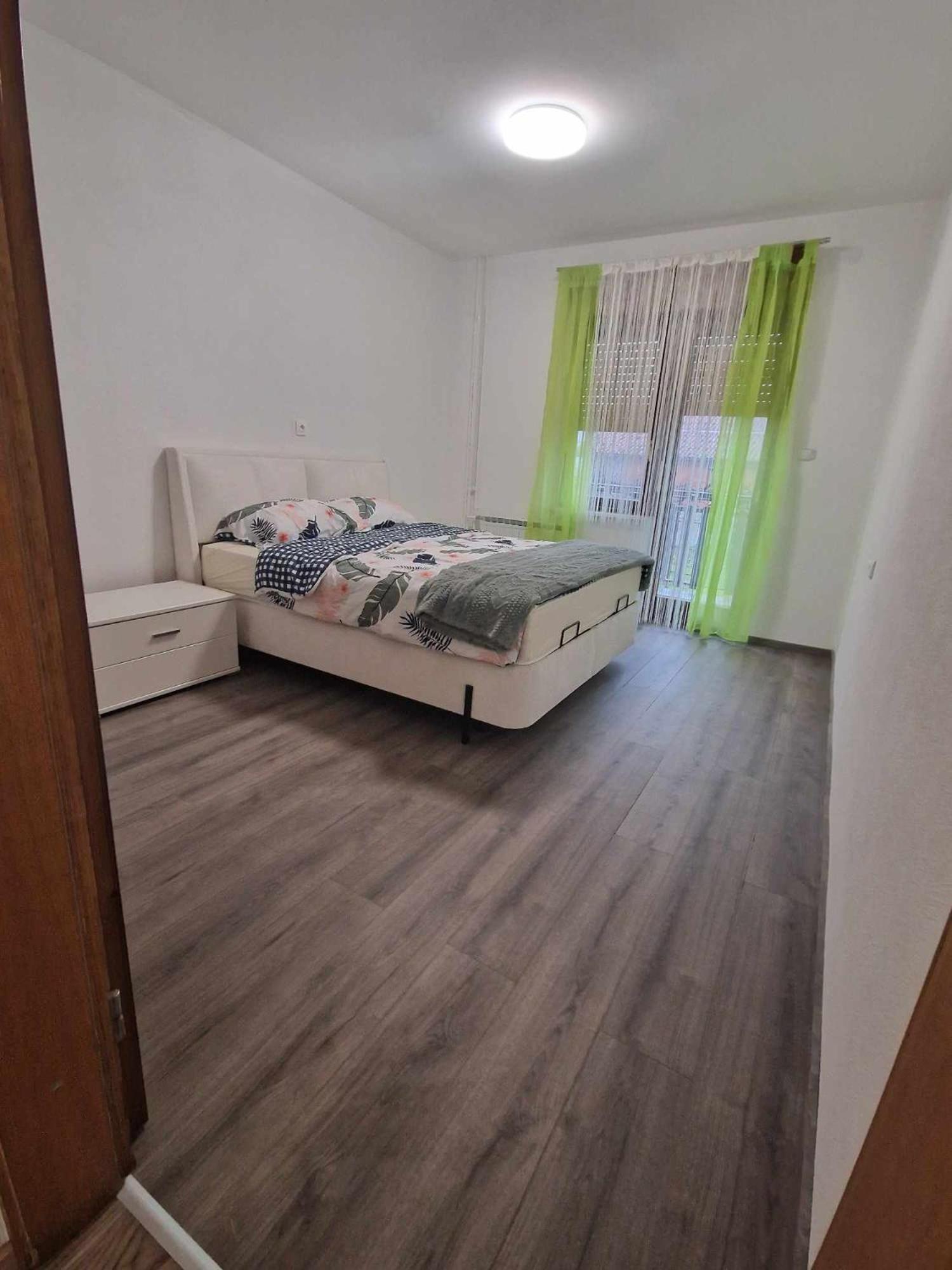 Apartma-Sobe Lejla Vipava Extérieur photo