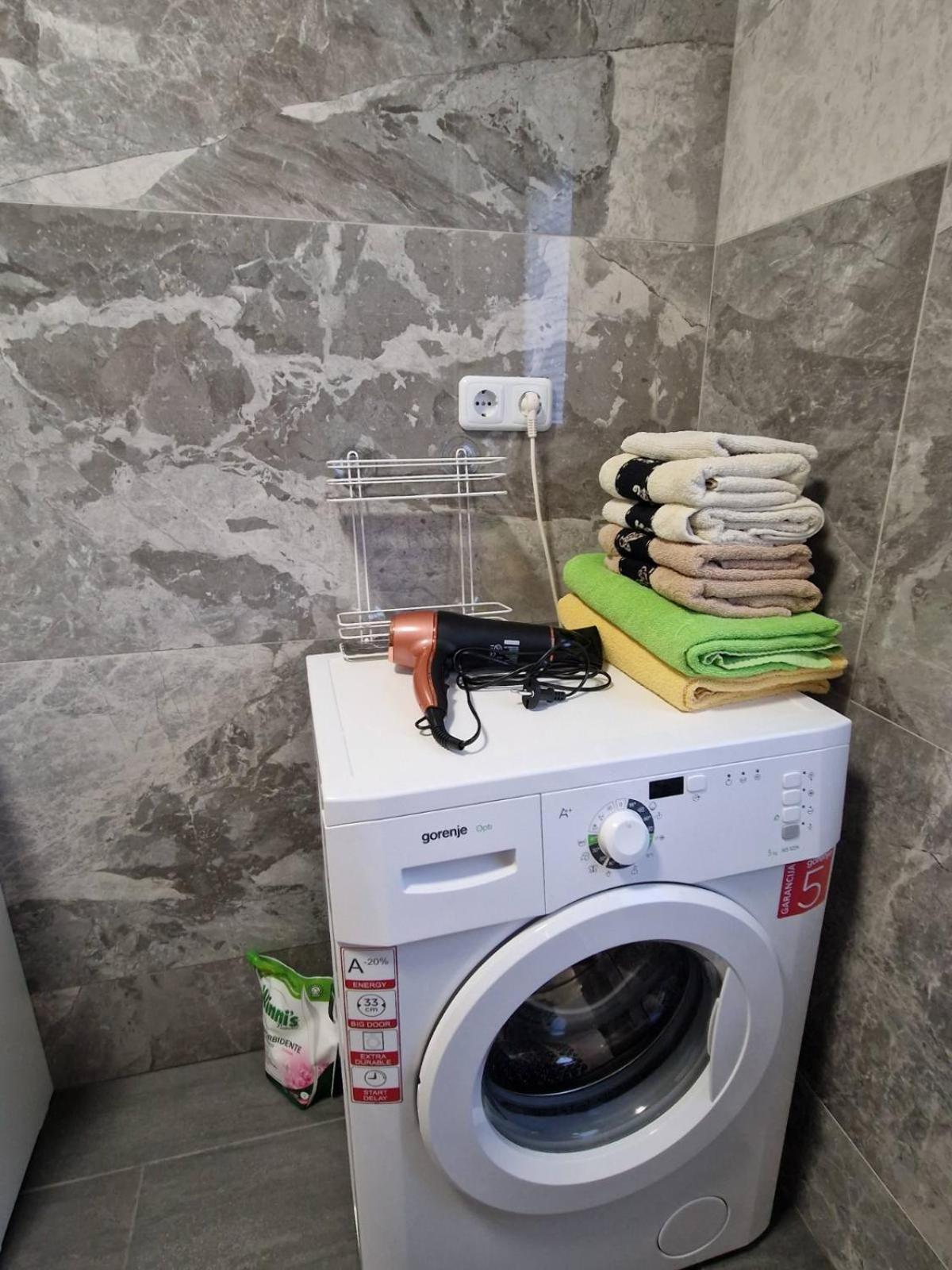 Apartma-Sobe Lejla Vipava Extérieur photo