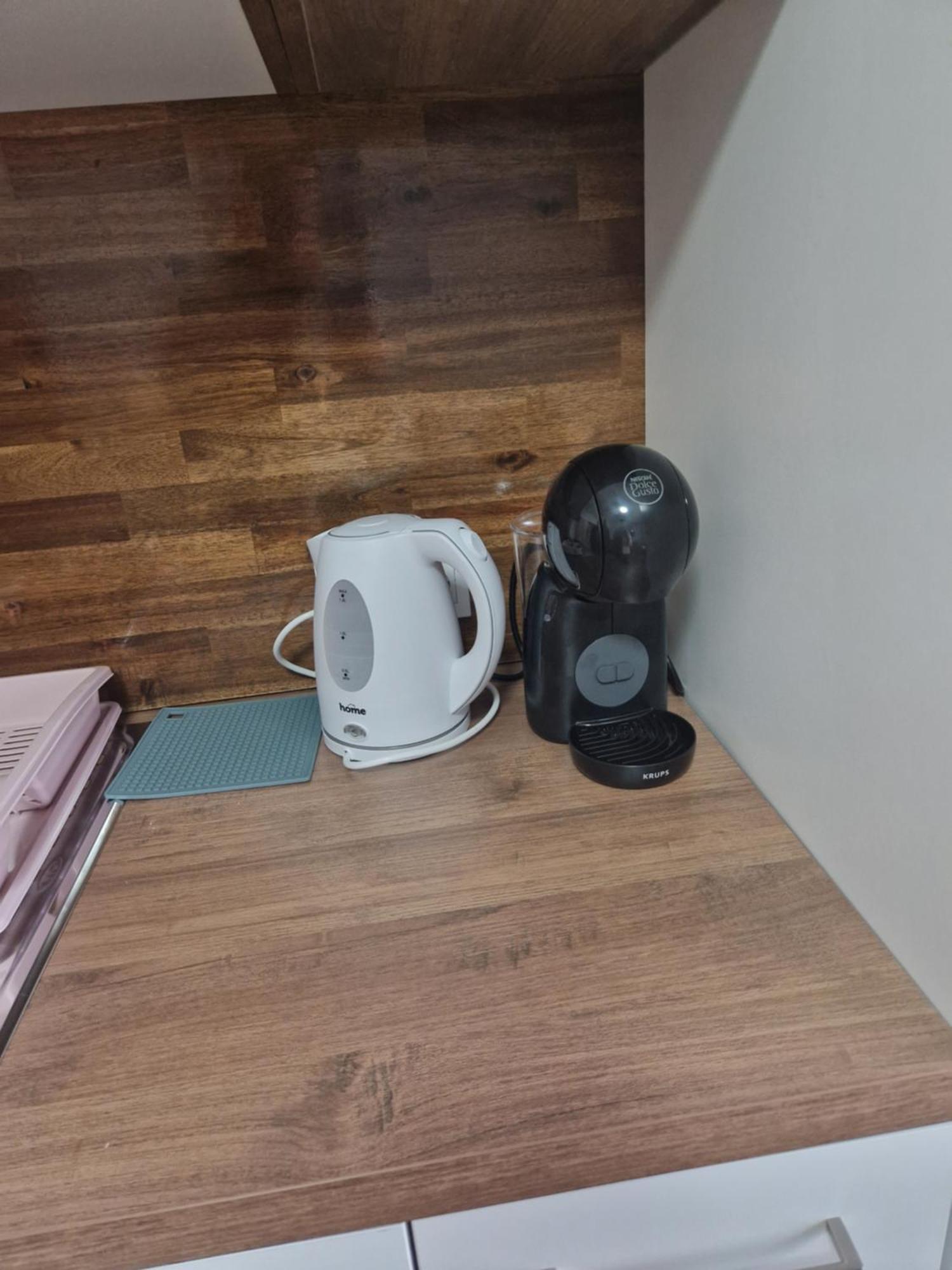 Apartma-Sobe Lejla Vipava Extérieur photo